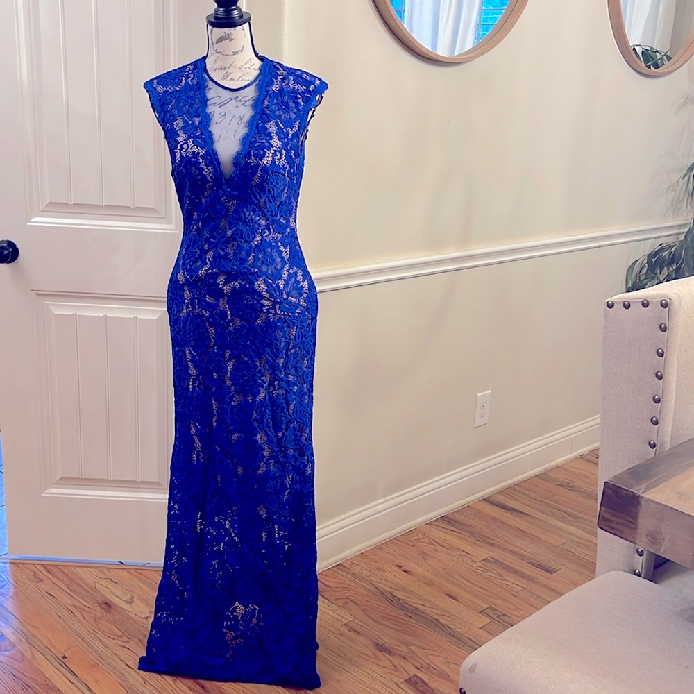 Blue lace sleeveless event dress size 8.